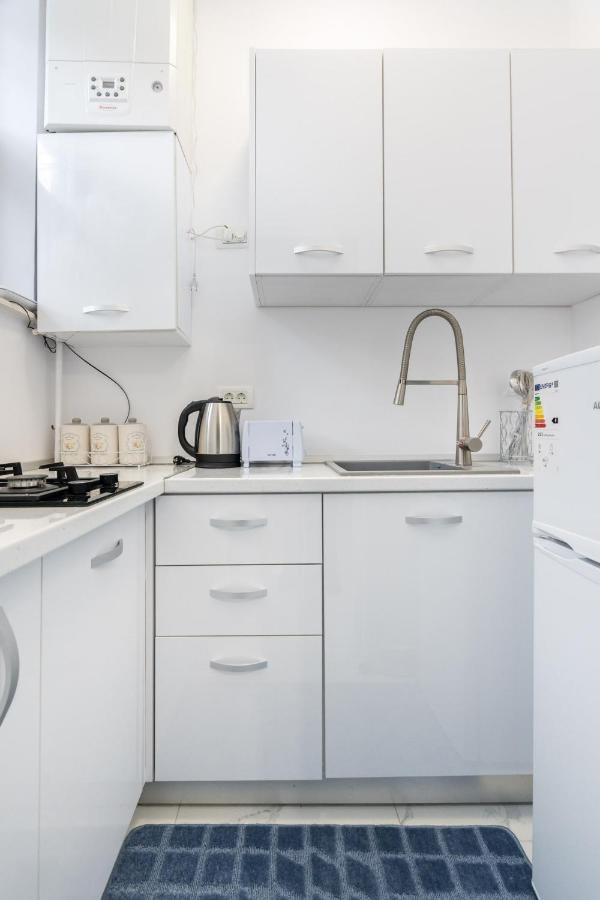 Blue-Line-Apartment-Unirii Bucharest Luaran gambar